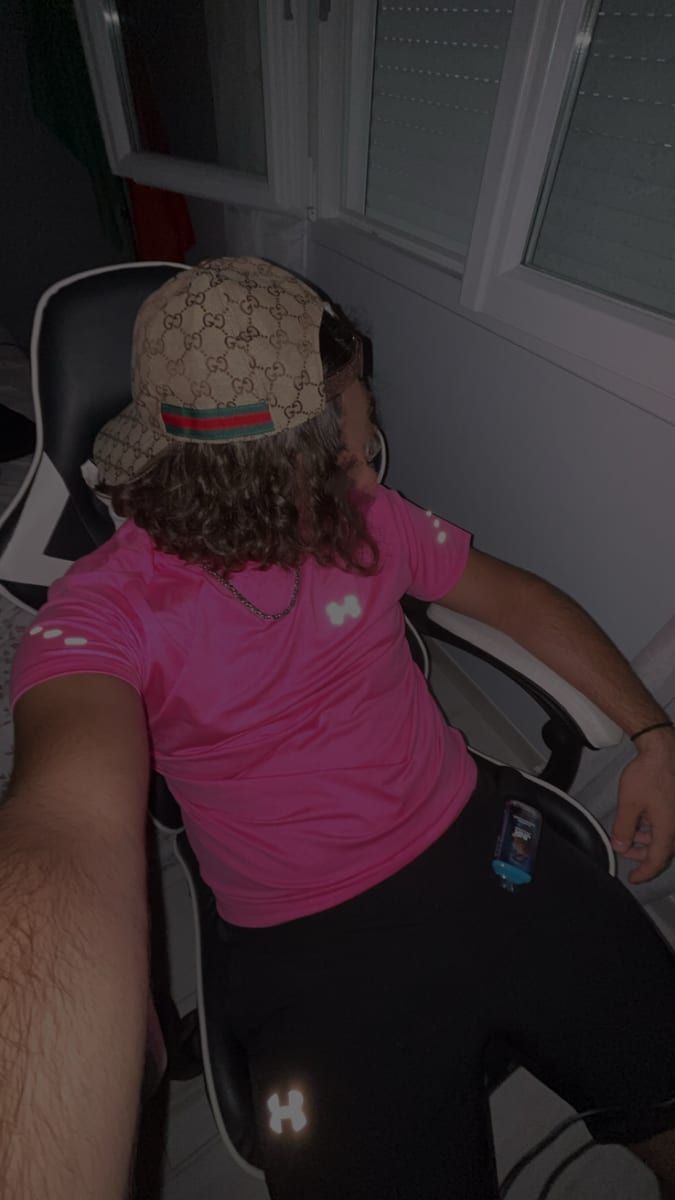 Profil de Khelifa, 31 ans, Gay trip à Thielle (Neuchâtel)