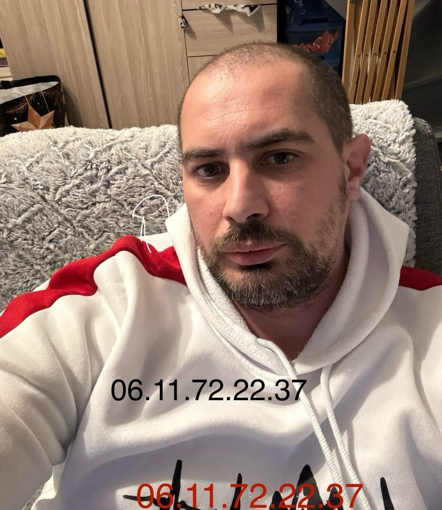 Profil de Toby, 25 ans, Gay trip à Villeneuve FR (Fribourg)