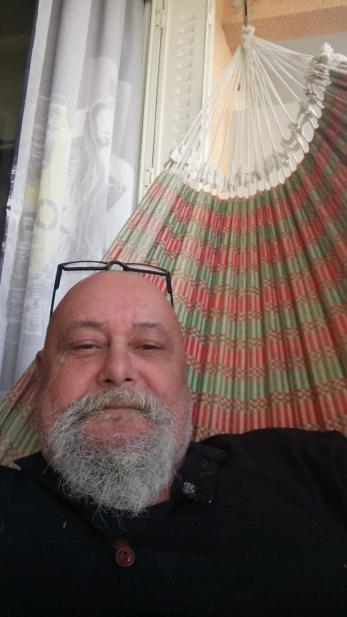 Profil de Rassim, 22 ans, Gay trip à Oberdorf NW (Nidwald)