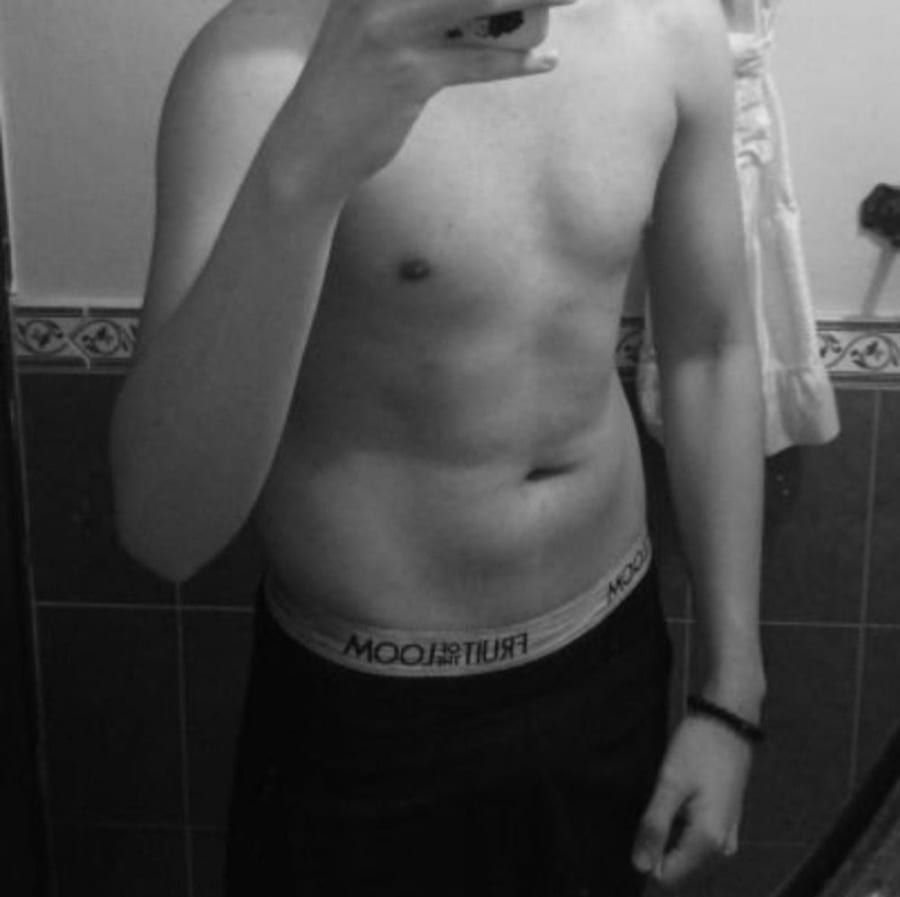 Profil de Joannic, 40 ans, Gay trip à Zillis (Grisons)