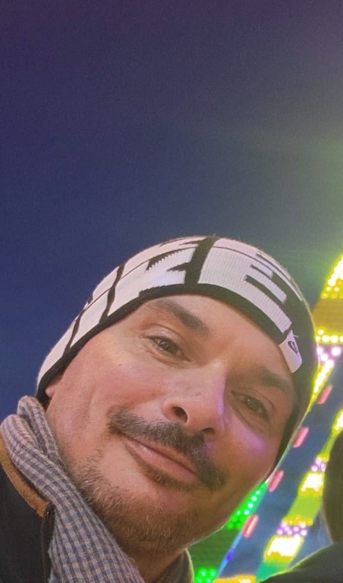 Parfait - Gay trip à Crassier Profil de Parfait, 45 ans, Gay trip à Crassier (Vaud)
