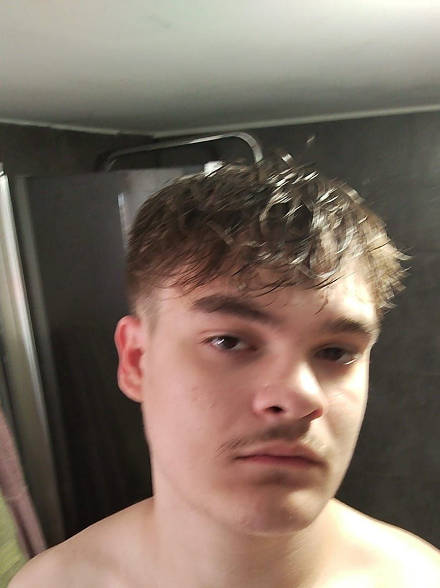 Profil de Eliezer, 44 ans, Gay trip à Uezwil (Argovie)