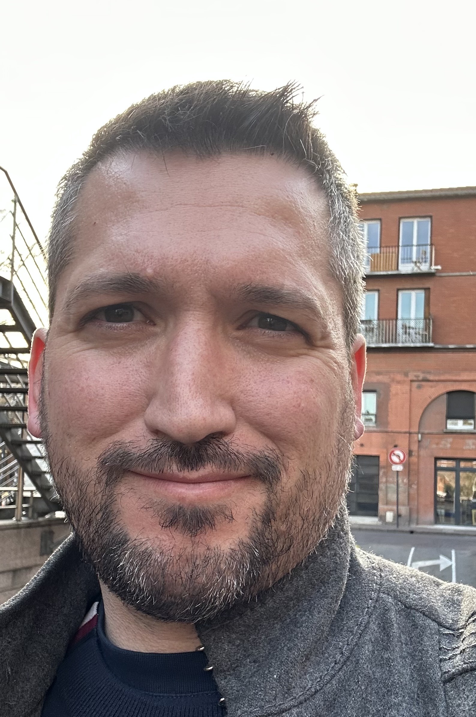 Jorje - Gay trip à Moudon Profil de Jorje, 34 ans, Gay trip à Moudon (Vaud)