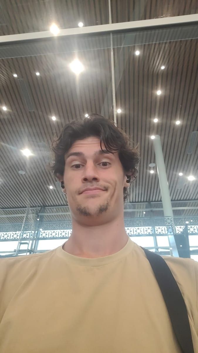 Profil de Milann, 42 ans, Gay trip à St. Niklausen OW (Obwald)