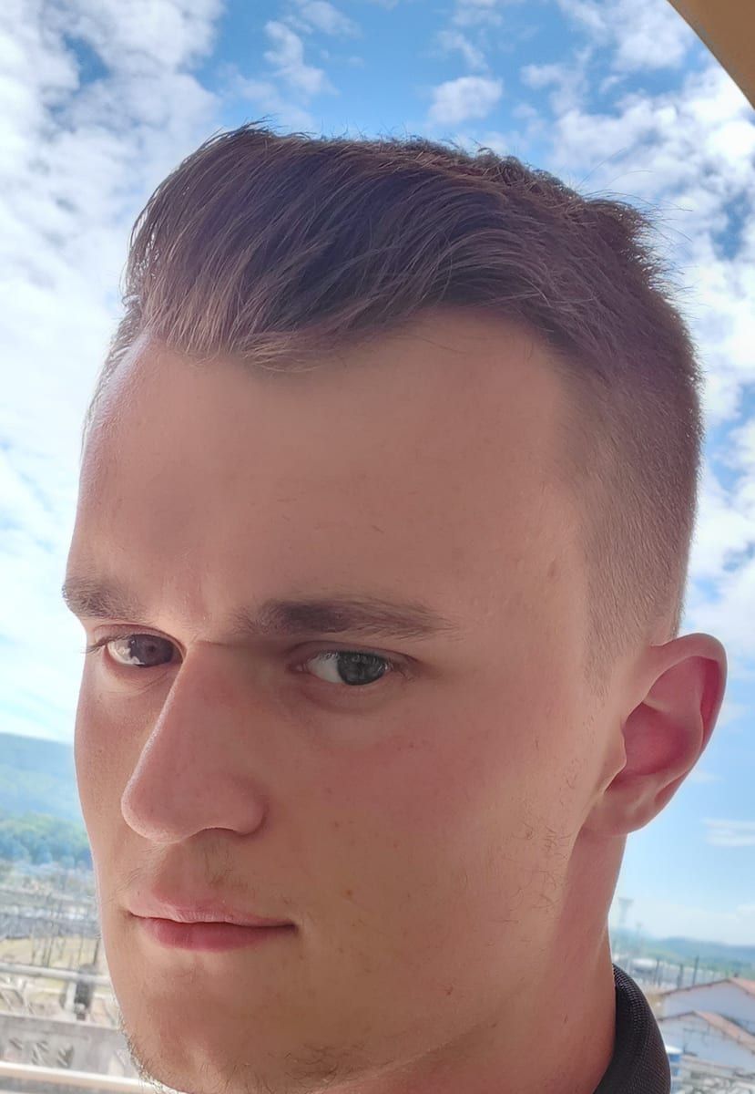 Profil de Rishi, 26 ans, Gay trip à Reute AR (Appenzell Rhodes-Extérieures)