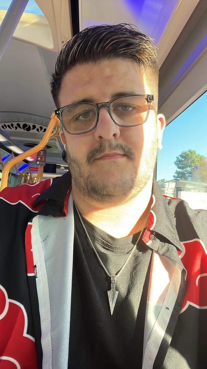 Profil de Luckas, 24 ans, Gay trip à Zeiningen (Argovie)