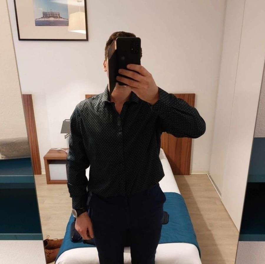 Profil de Morvan, 40 ans, Gay trip à Pratval (Grisons)