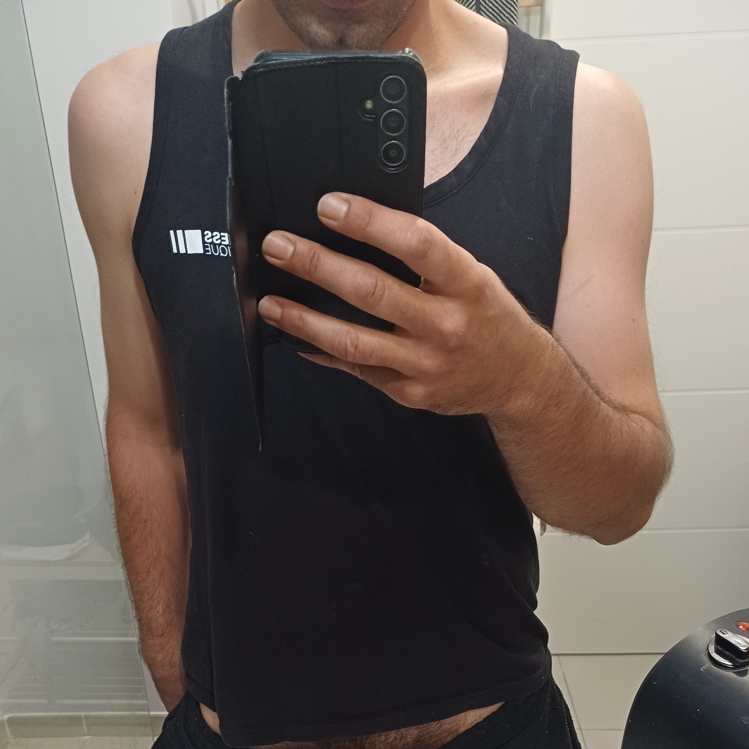 Profil de Saint, 45 ans, Gay trip à Vnà (Grisons)
