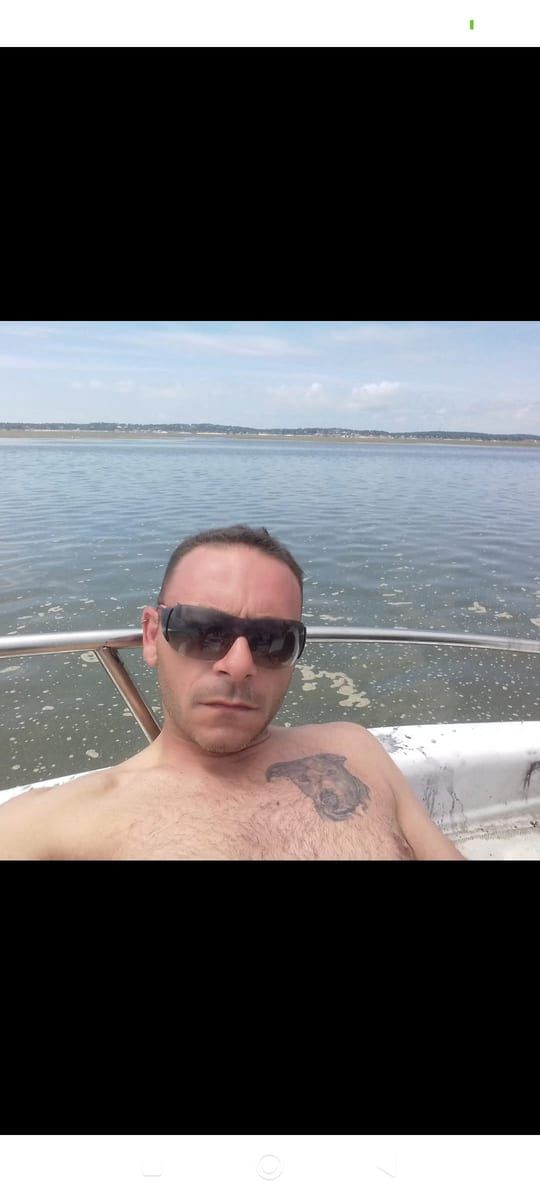 Profil de Moad, 31 ans, Gay trip à Bad Ragaz (Saint-Gall)