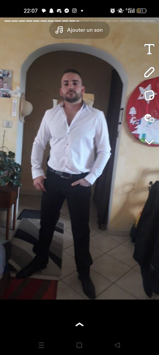 Profil de Jackson, 42 ans, Gay trip à Uvrier (Valais)