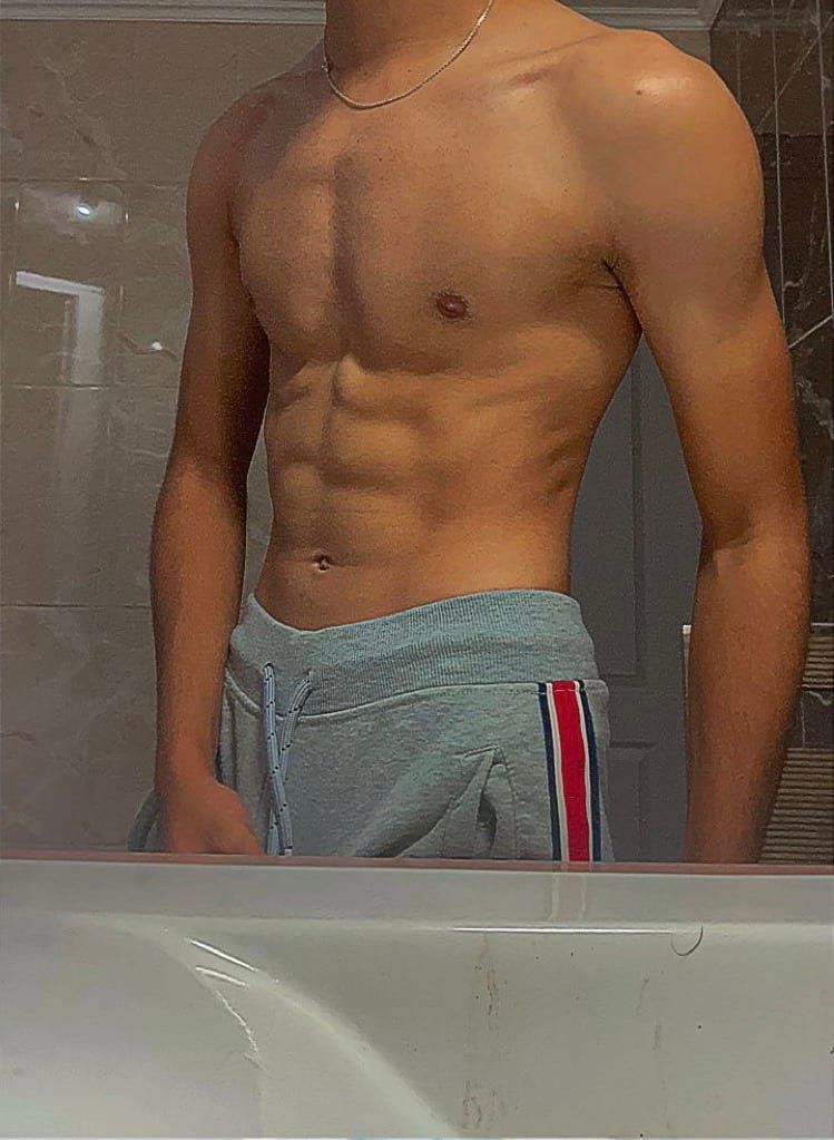 Profil de Akin, 26 ans, Gay trip à Puplinge (Genève)