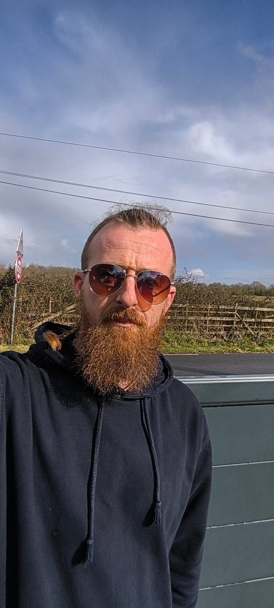 Profil de Killyan, 30 ans, Gay trip à Villars-Bramard (Vaud)