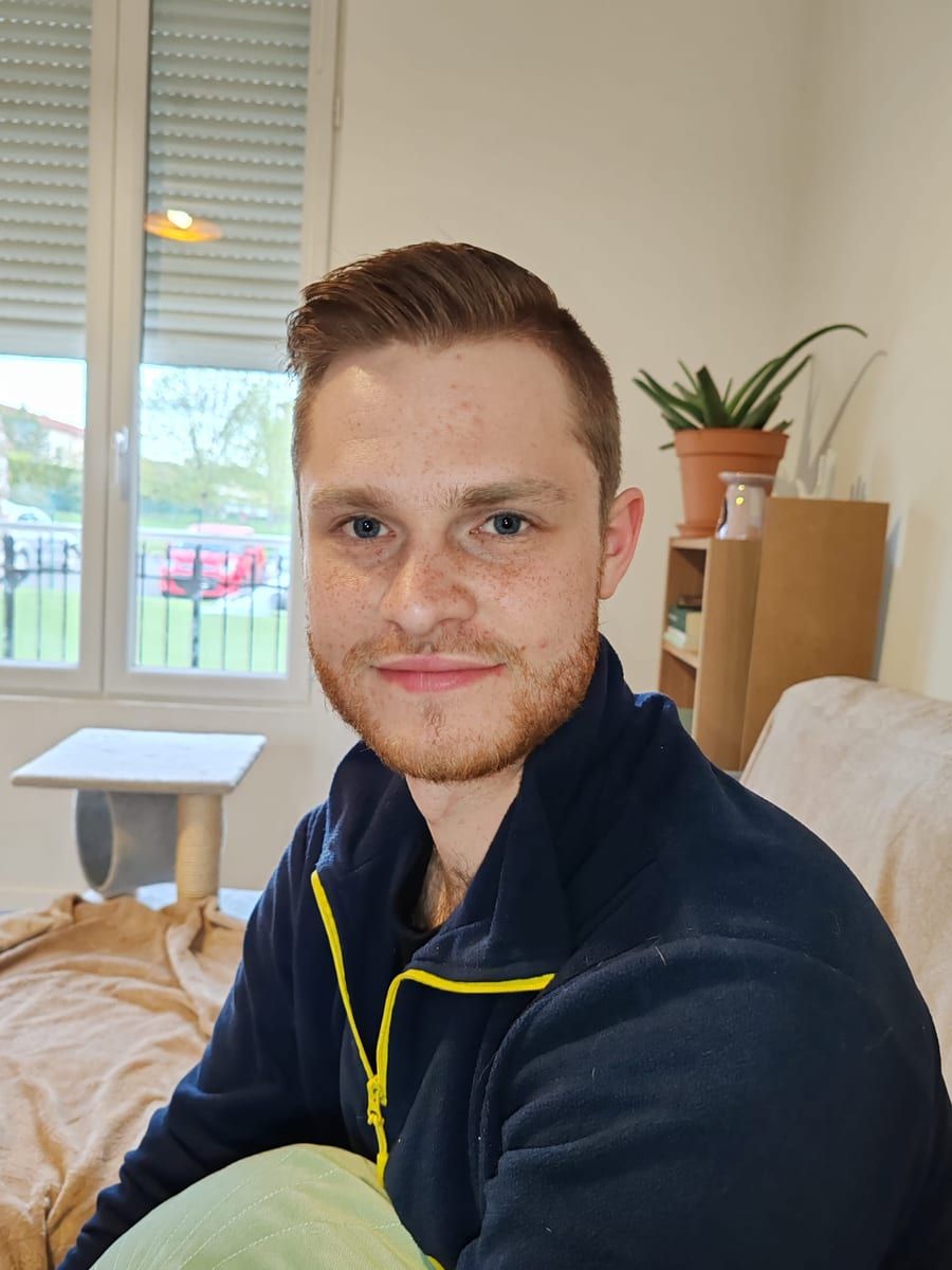 Profil de Juan-miguel, 27 ans, Gay trip à Ulrichen (Valais)