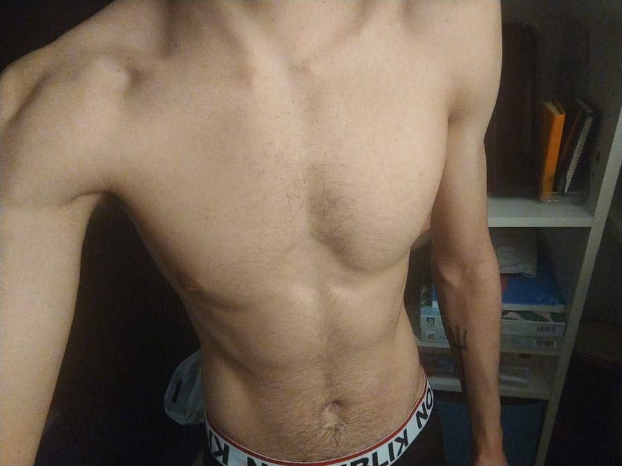 Profil de Rayane, 27 ans, Gay trip à Oberdorf NW (Nidwald)