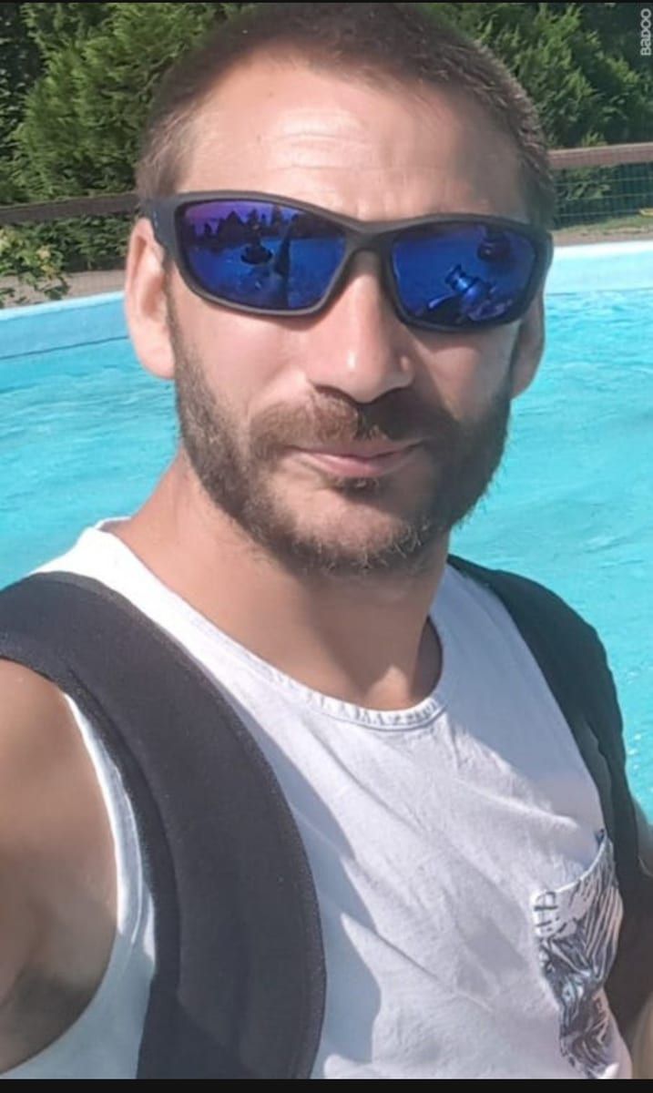 Profil de Pierre-bernard, 22 ans, Gay trip à Schenkon (Lucerne)