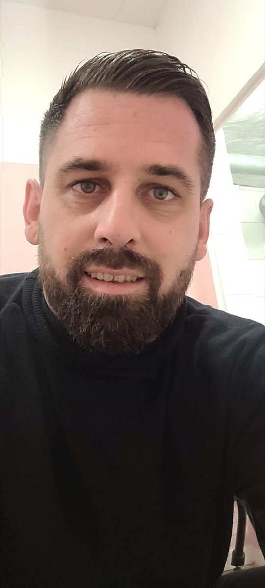 Profil de Goustan, 42 ans, Gay trip à Schindellegi (Schwytz)