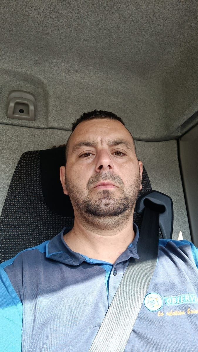 Profil de Zaki, 40 ans, Gay trip à Buochs (Nidwald)