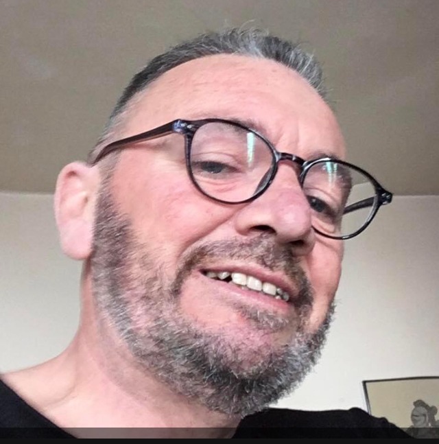 Paul-baptiste - Gay trip à Mex VD Profil de Paul-baptiste, 41 ans, Gay trip à Mex VD (Vaud)