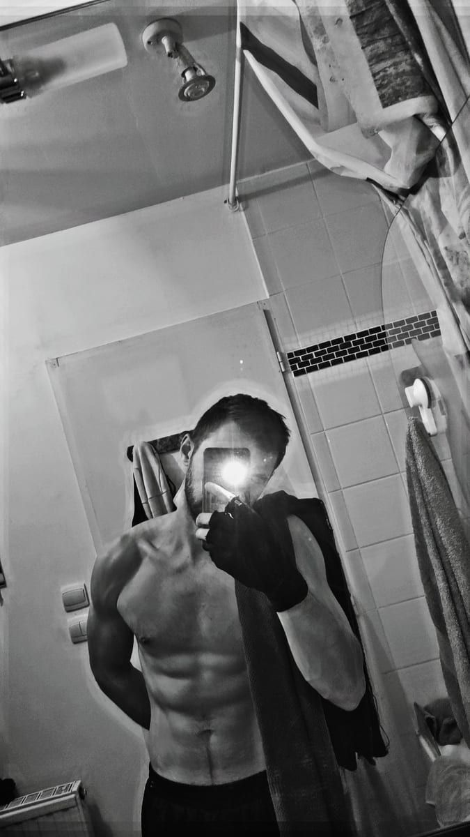 Keliane - Gay trip à Assens Profil de Keliane, 23 ans, Gay trip à Assens (Vaud)