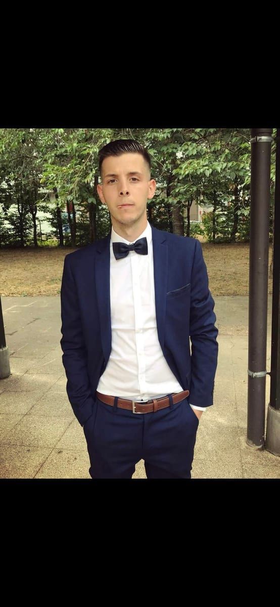Swany - Gay trip à Ehrikon Profil de Swany, 31 ans, Gay trip à Ehrikon (Zurich)