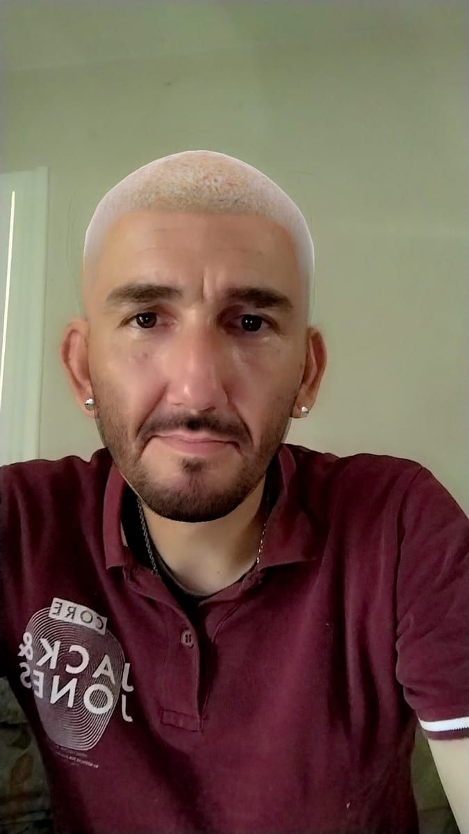 Profil de Colyn, 36 ans, Gay trip à Rüti GL (Glaris)