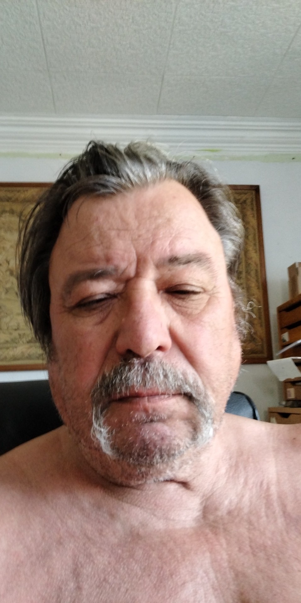 Check - Gay trip à Abtwil SG Profil de Check, 37 ans, Gay trip à Abtwil SG (Saint-Gall)