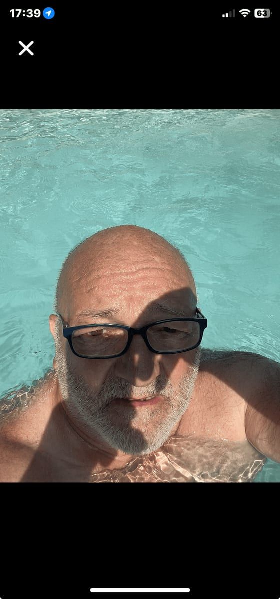 Judicaël - Gay trip à Oftringen Profil de Judicaël, 44 ans, Gay trip à Oftringen (Argovie)