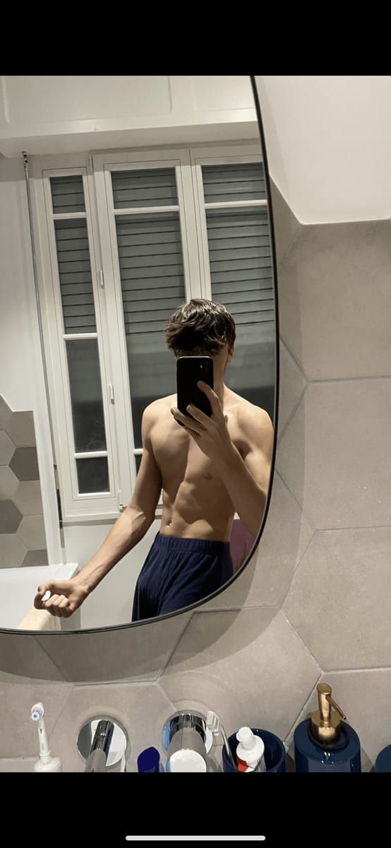 Profil de Germier, 28 ans, Gay trip à Stabio (Tessin)